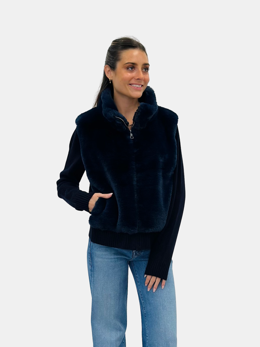 Lisa Todd | The Teddy | Periwinkle