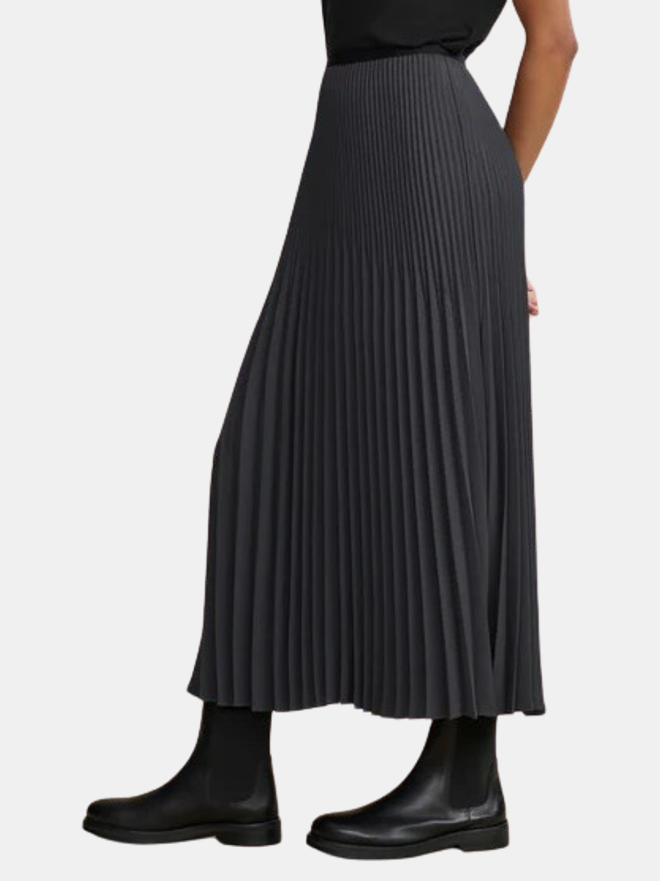 Pleated Skirt