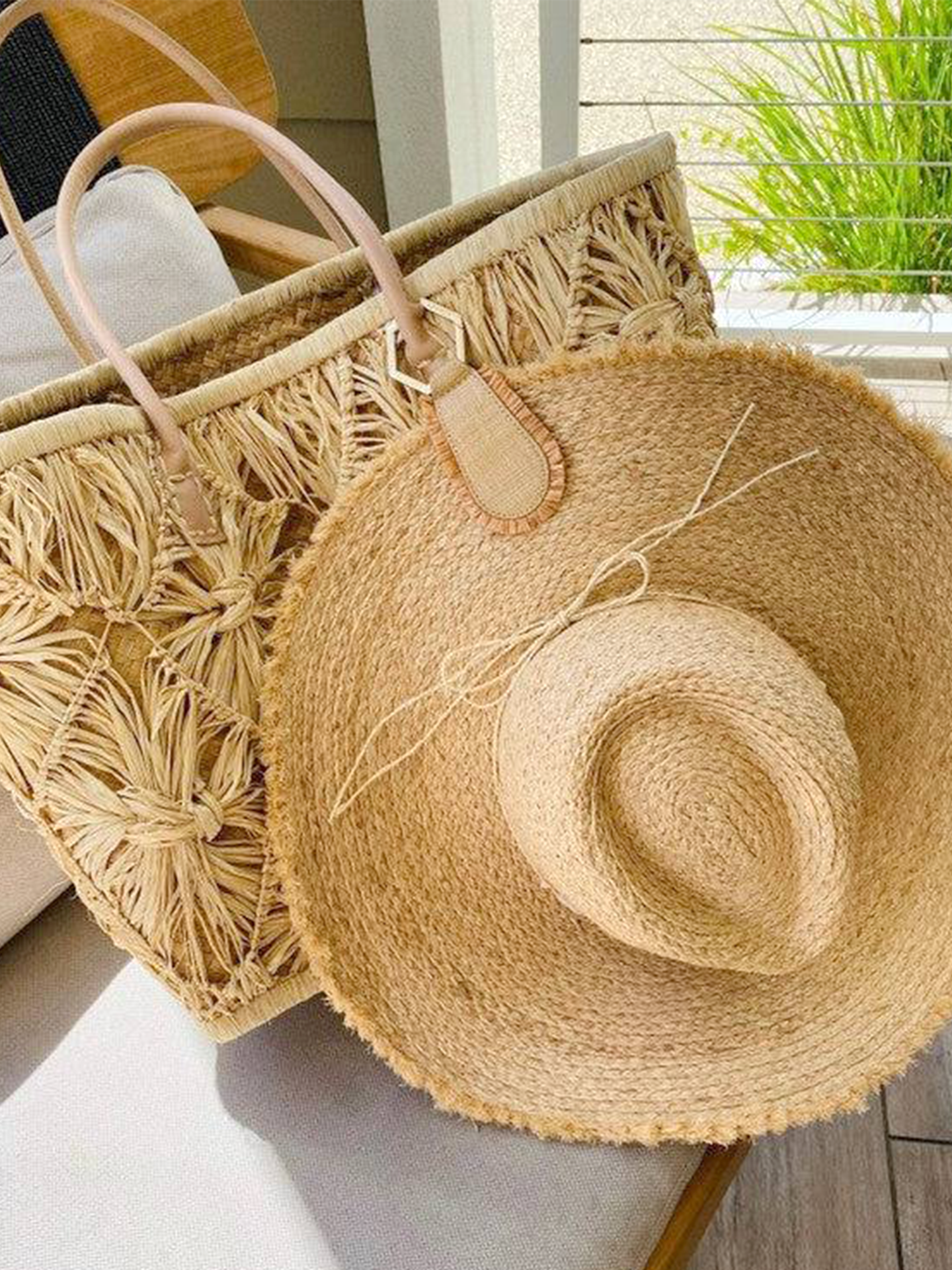 The Raffia Hat Holder - Periwinkle