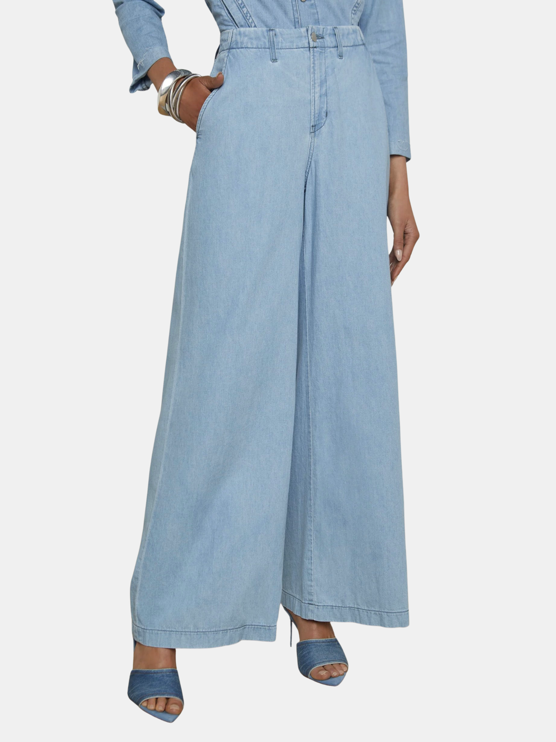 Runa High Rise Wide Leg Trouser