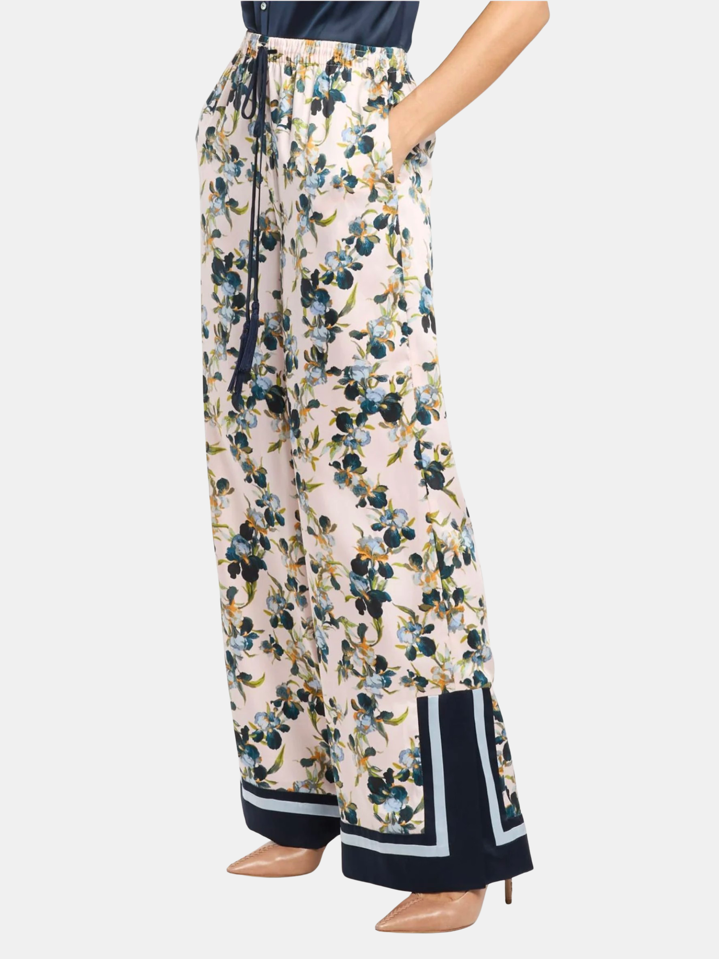 Trailing Iris Asher Pant - Periwinkle 